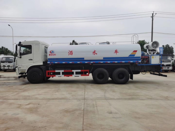 東風錦程18噸灑水車，后八輪灑水車價格