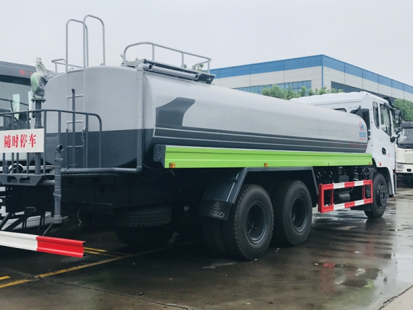 東風錦程18噸灑水車，后八輪灑水車價格