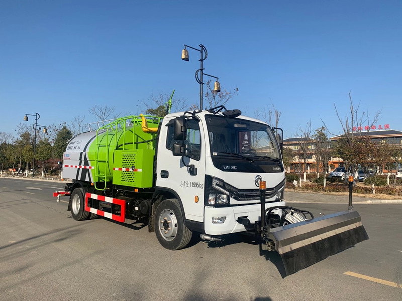 東風(fēng)多利卡8方道路養(yǎng)護(hù)車，清洗車價格